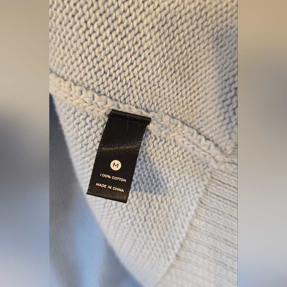 AQUA Light Blue Knit Short Sleeve Sweater Top – Size M - Picture 4 of 5